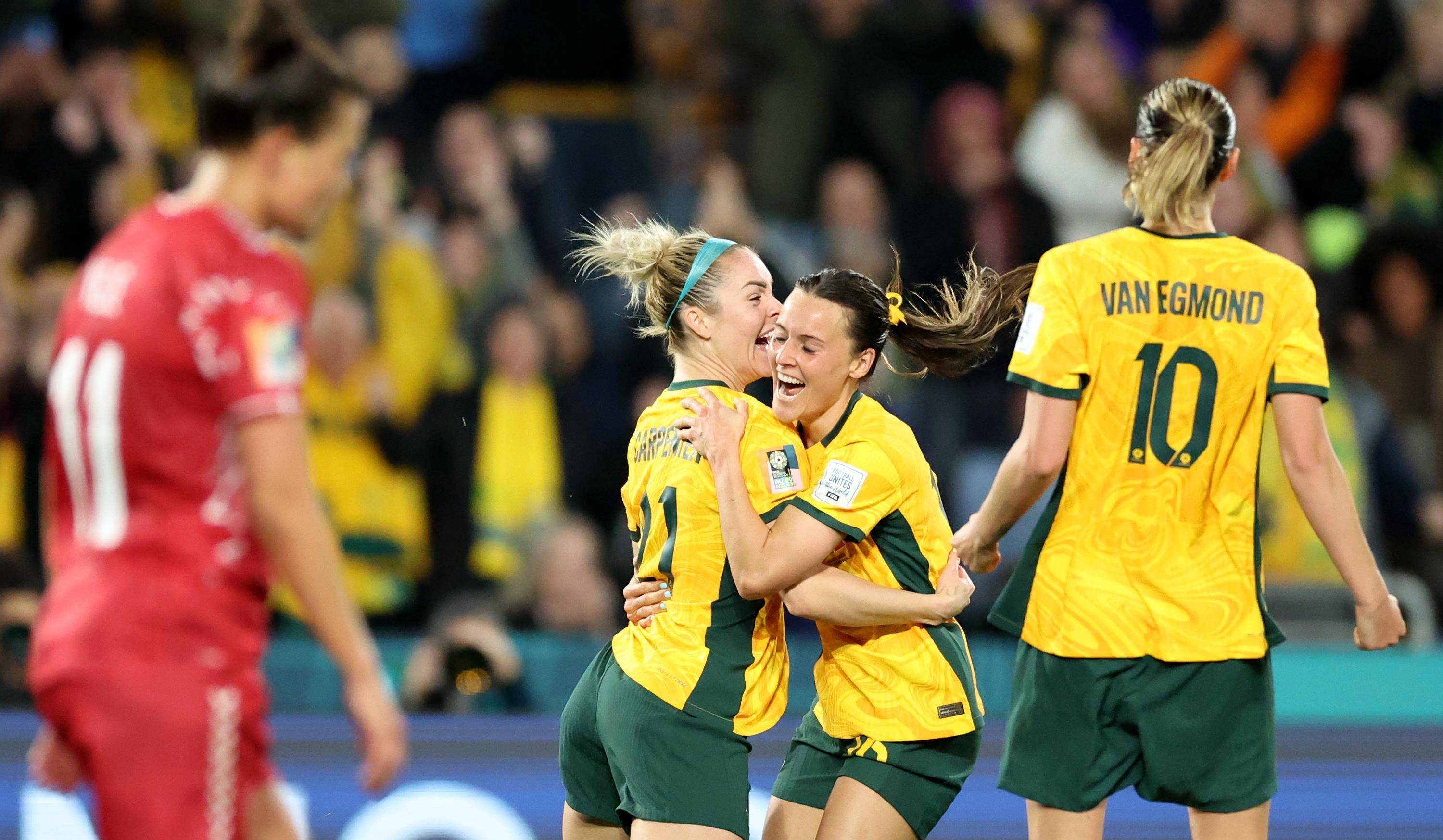 澳大利亚女足壮胆，战胜对手