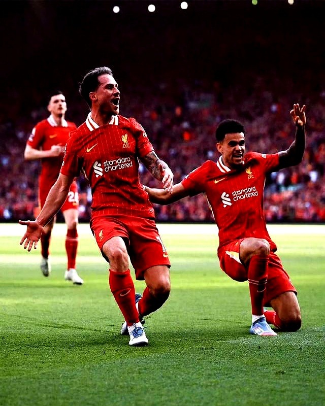 利物浦遭遇曼城挑战,谁能晋级欧洲足坛巅峰 利物浦遭遇曼城挑战,谁能晋级欧洲足坛巅峰