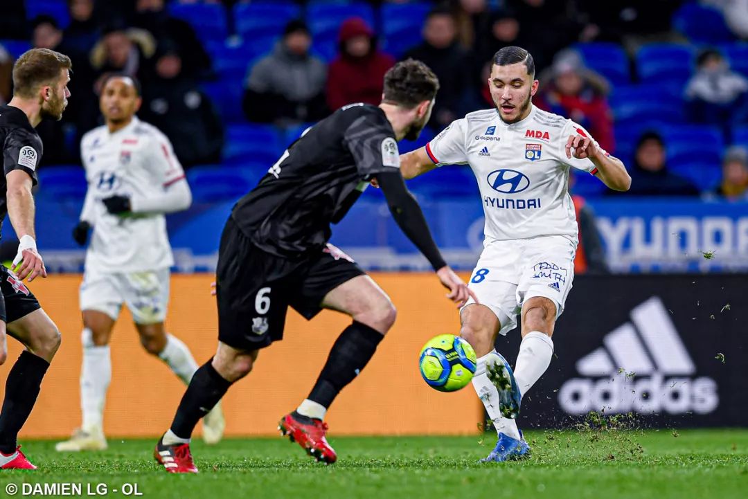 开云官网-亚眠俱乐部中场阵容调整，期望转运起变