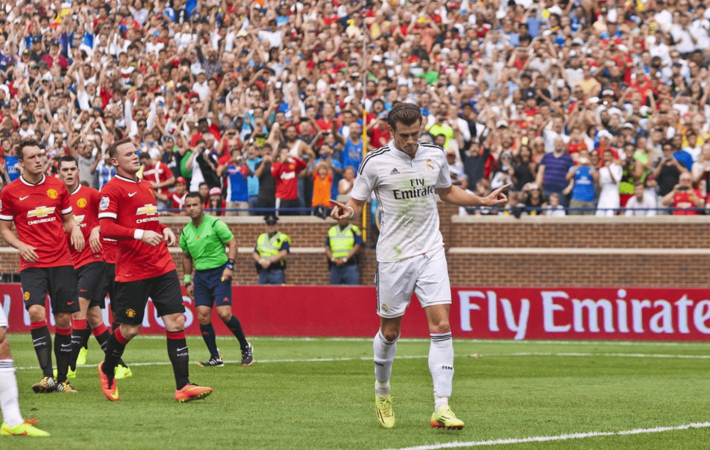 开云体育入口-格拉纳达精准进球，逆袭战胜对手