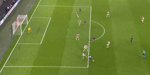 开云体育APP下载-彻底溃败！那不勒斯遭受惨重打击，艰难晋级