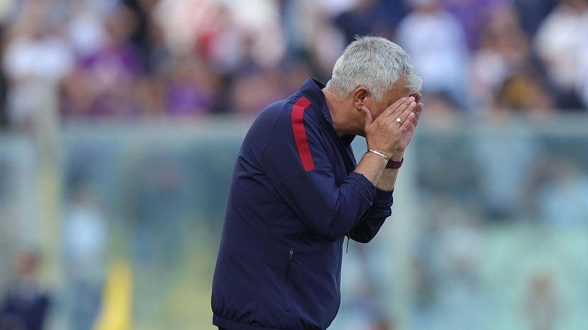 佛罗伦萨再次落败，球迷怒吼质疑教练决策的简单介绍