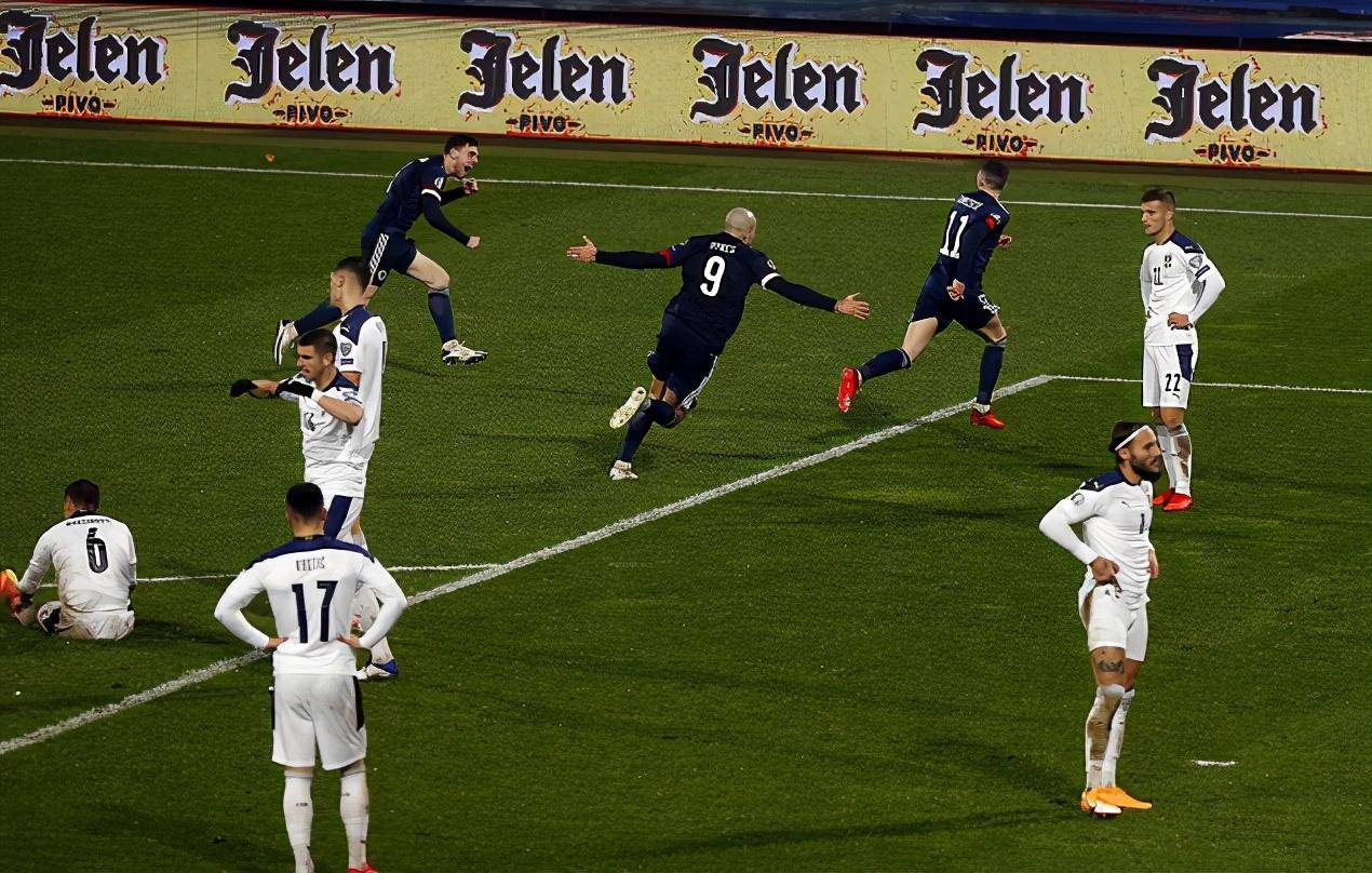 包含塞尔维亚反超斯洛伐克！客场连斩两球的词条