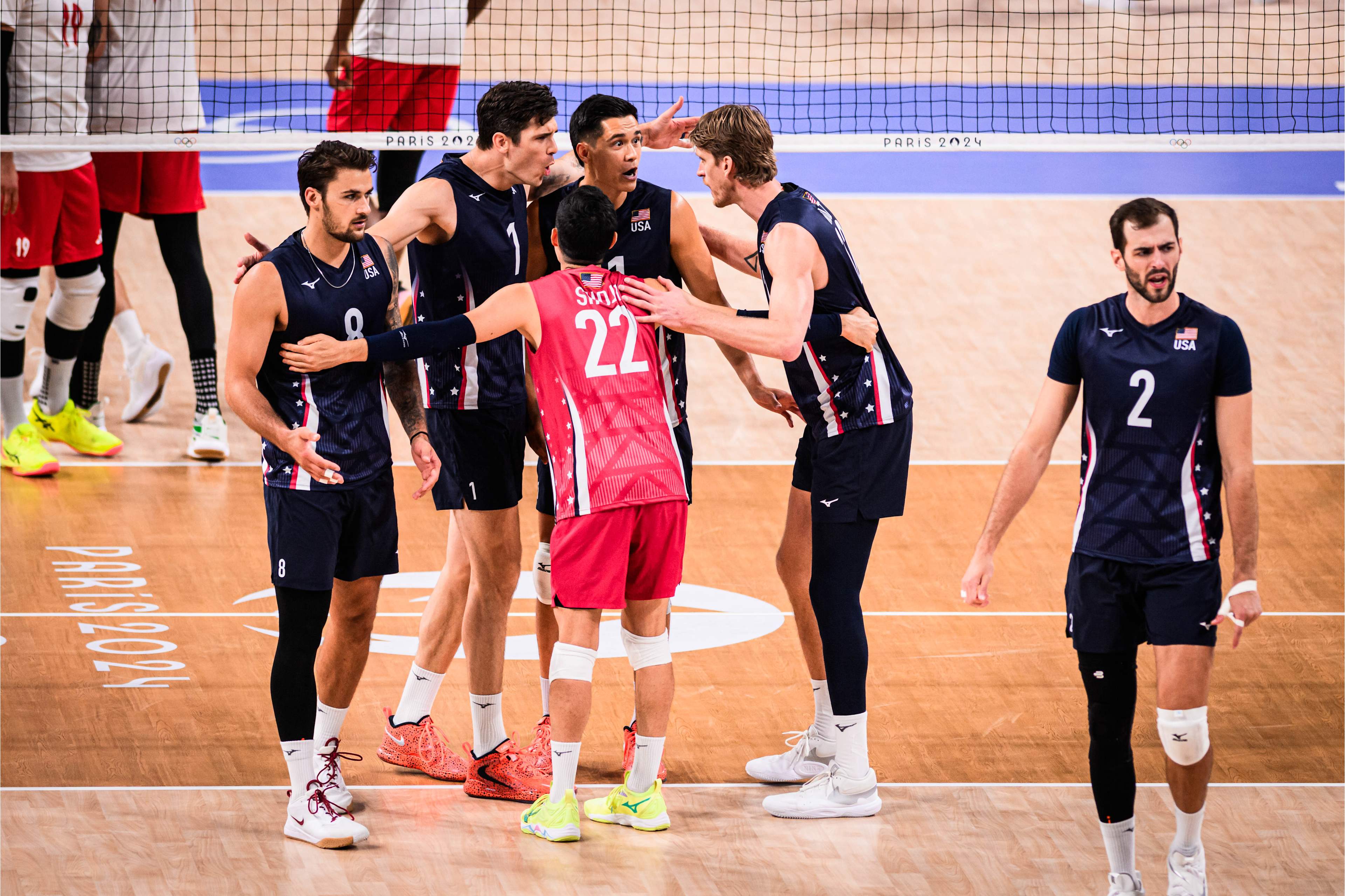 波兰队在排球比赛中锋芒毕露