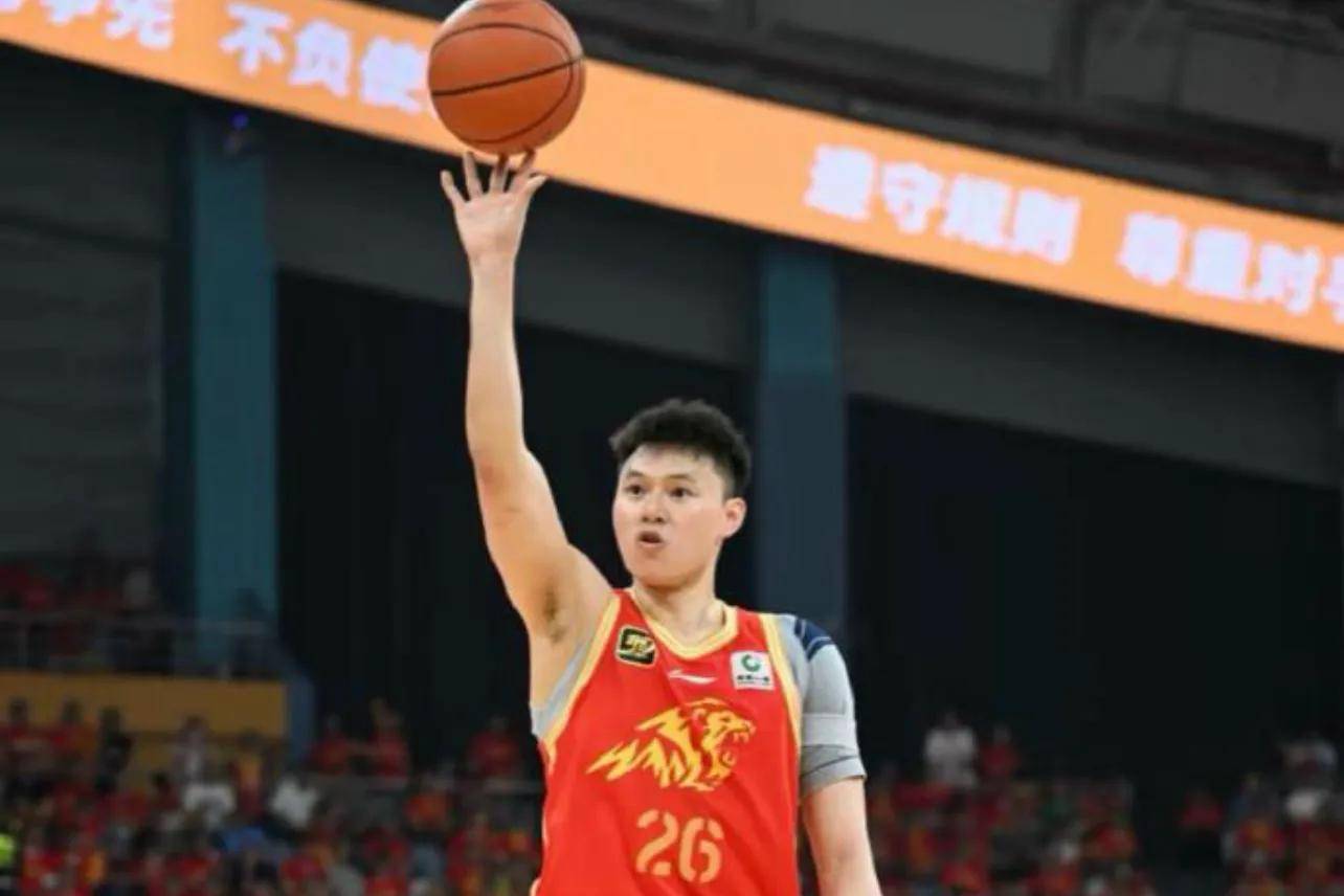 浙江广厦队突破重围，夺得胜利的简单介绍