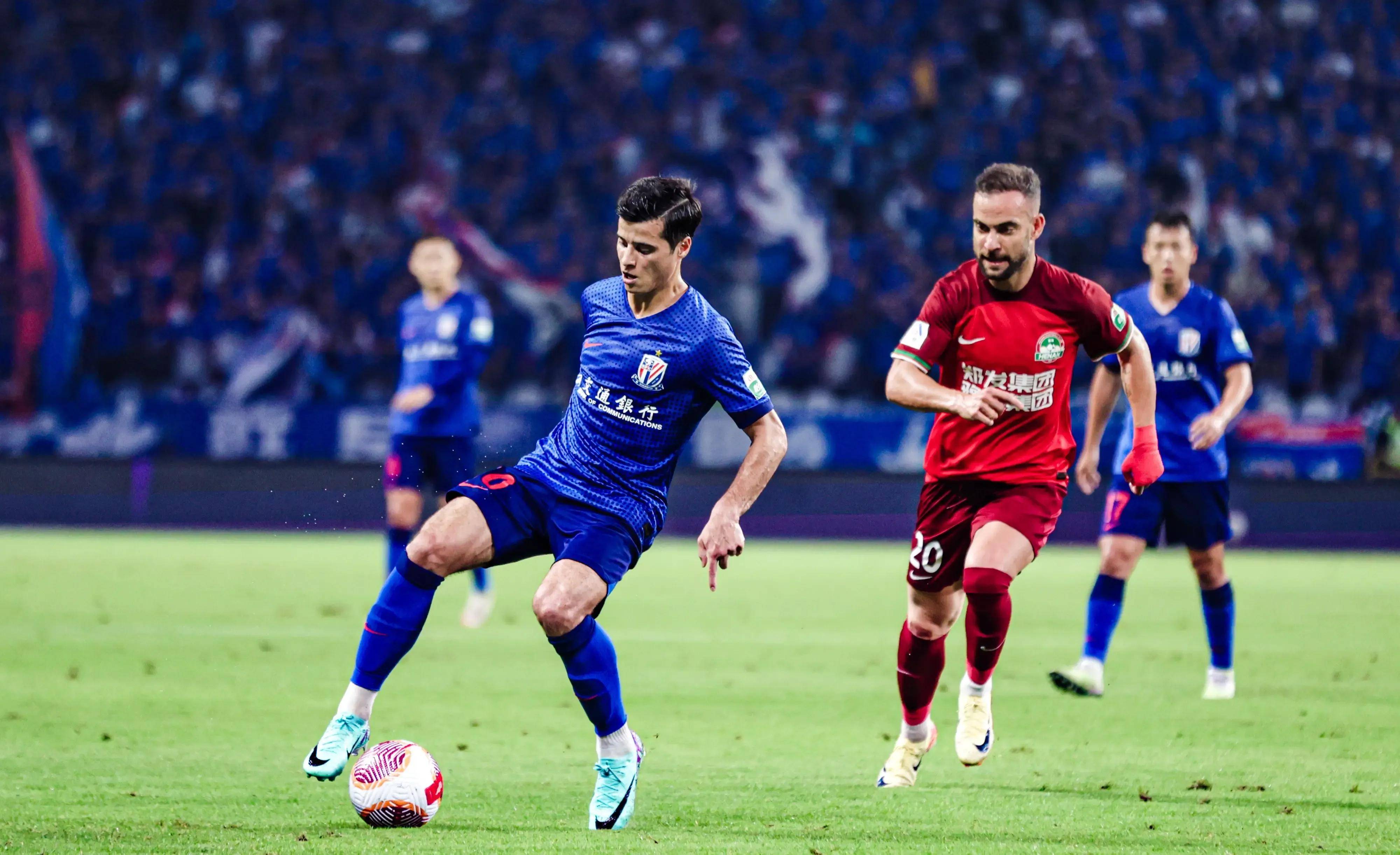 巴黎圣日耳曼的主教练表示球队需要进一步加强中场的简单介绍