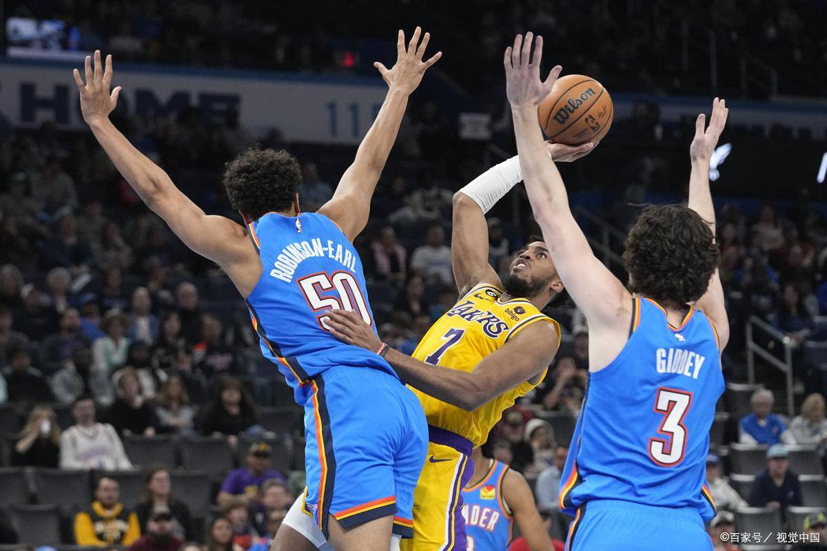 开云官网-精彩对决：双方争夺胜利陷入僵持的简单介绍