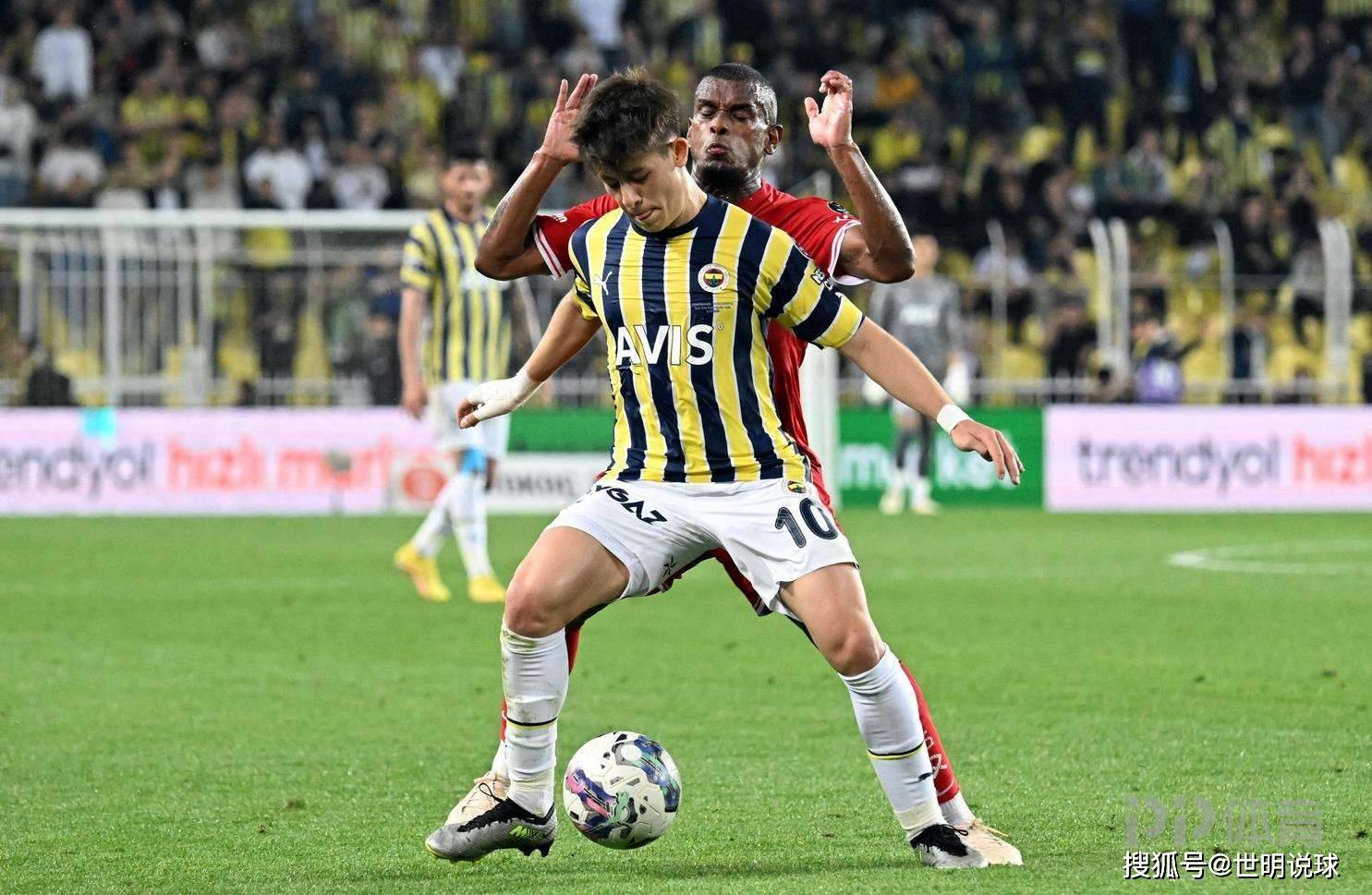 西甲劲旅展现强劲实力