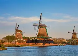 荷兰篮球热情高涨成风潮的简单介绍