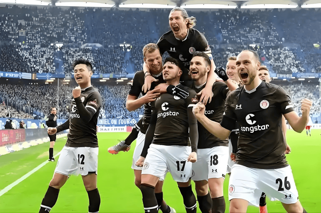 弗兰克福大胜云达不莱梅,重返欧战区 弗兰克福大胜云达不莱梅,重返欧战区