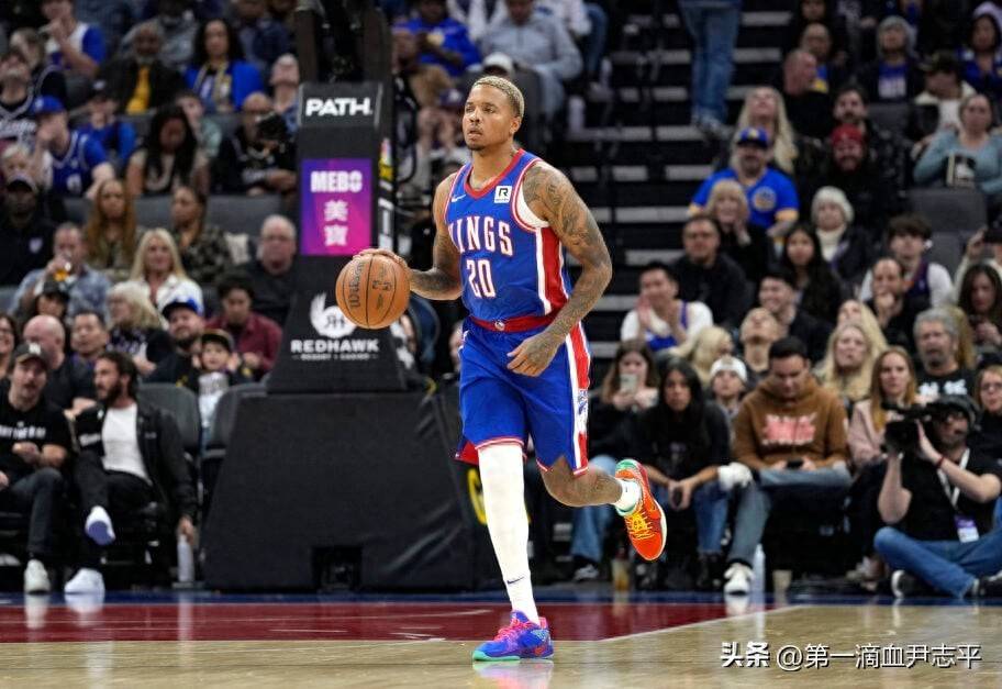 包含乌克兰队前锋犀利，助球队取得关键胜利的词条