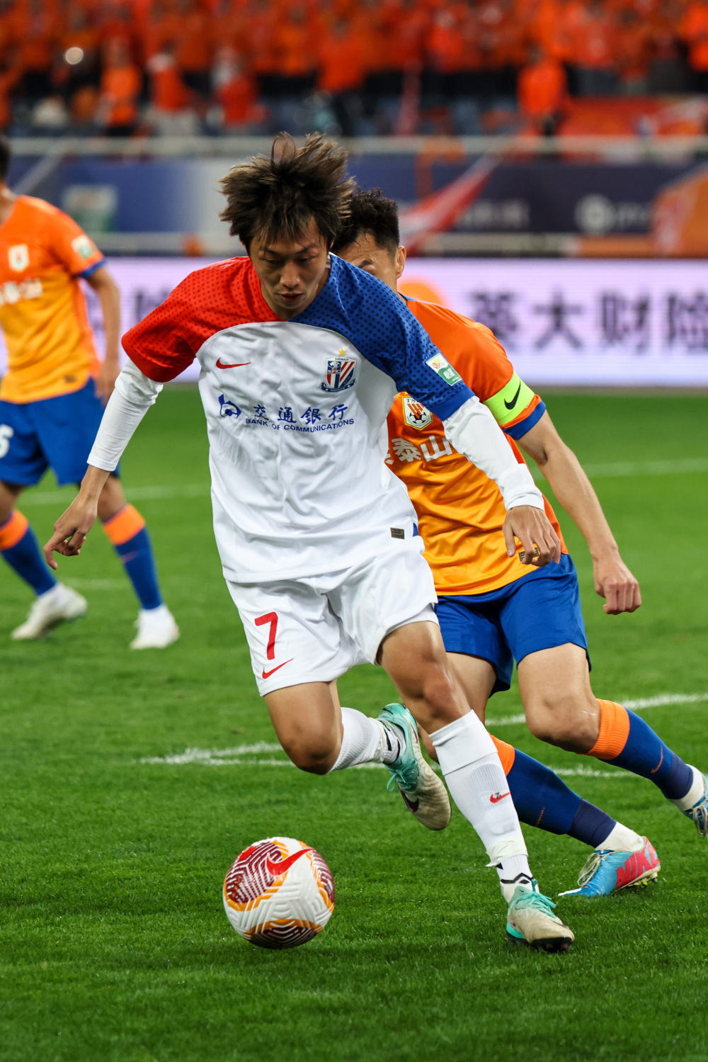 主帅战术调整奏效,带领球队逆转比赛的简单介绍 主帅战术调整奏效,带领球队逆转比赛的简单介绍