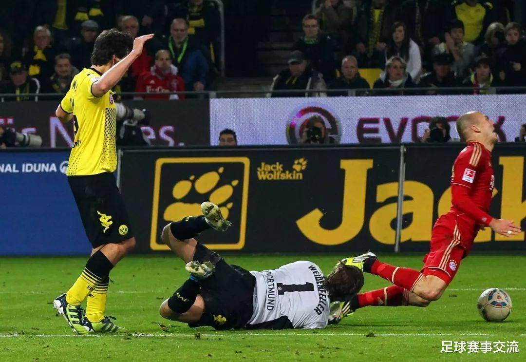 开云体育官网-拜仁慕尼黑前锋在欧冠联赛中破门得分
