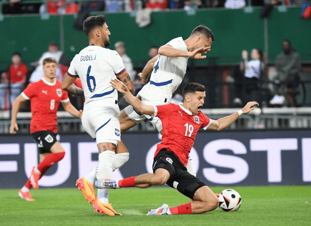 奥地利队成功晋级欧锦赛正赛 奥地利队成功晋级欧锦赛正赛