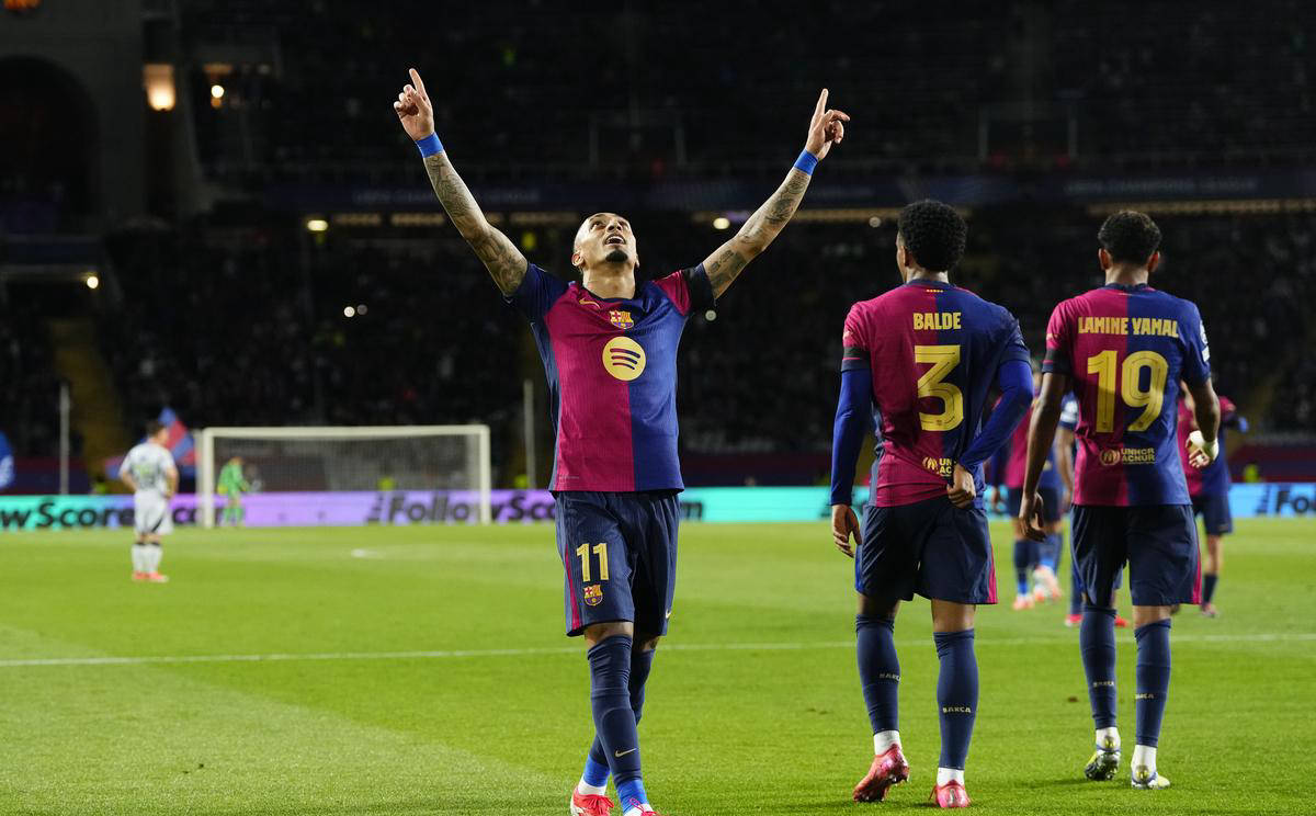 包含巴塞罗那轻松取胜,开局取得完美战绩的词条 包含巴塞罗那轻松取胜,开局取得完美战绩的词条