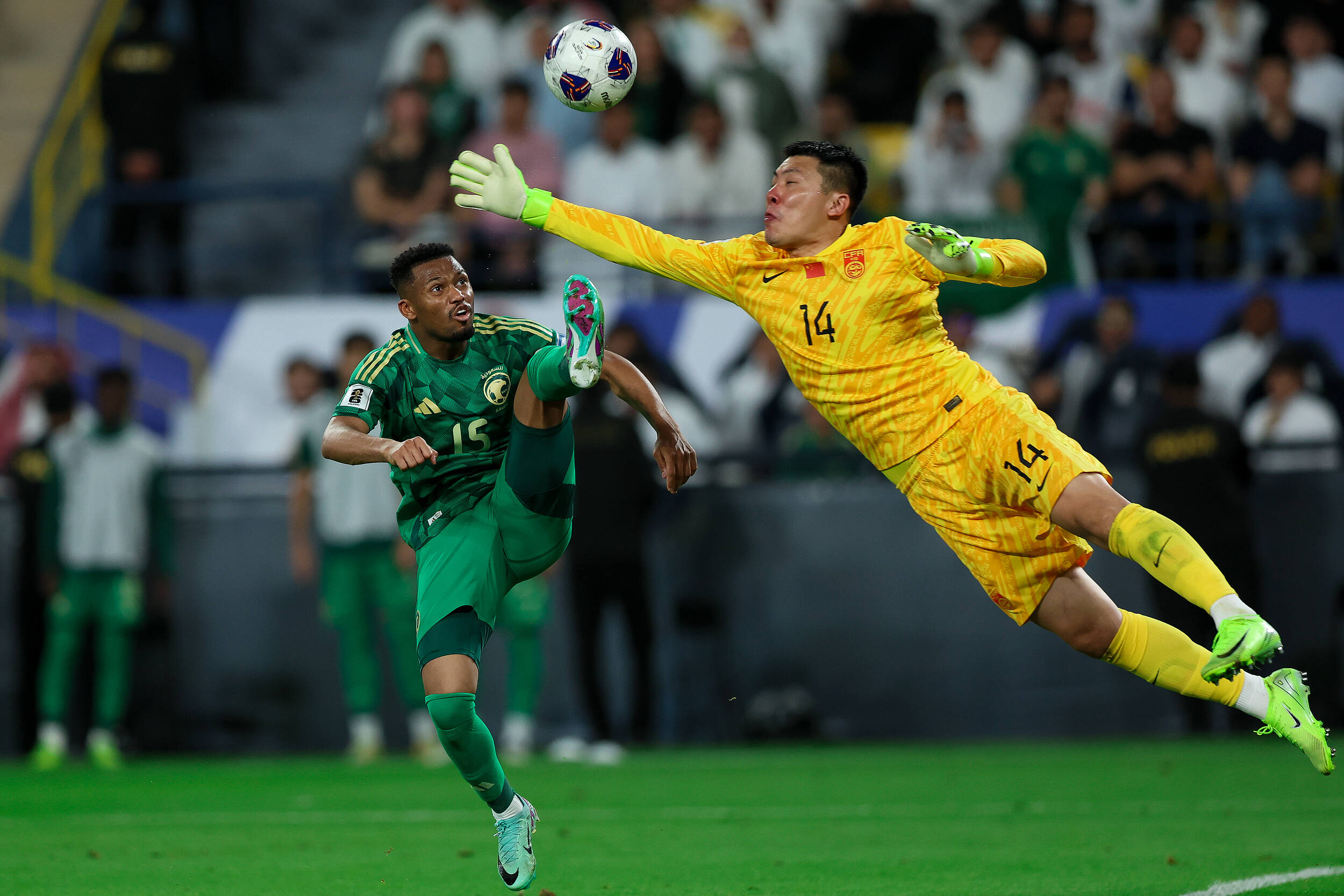 开云体育APP下载-济南山东鲁能客场不敌重庆迪力众，遭遇失利