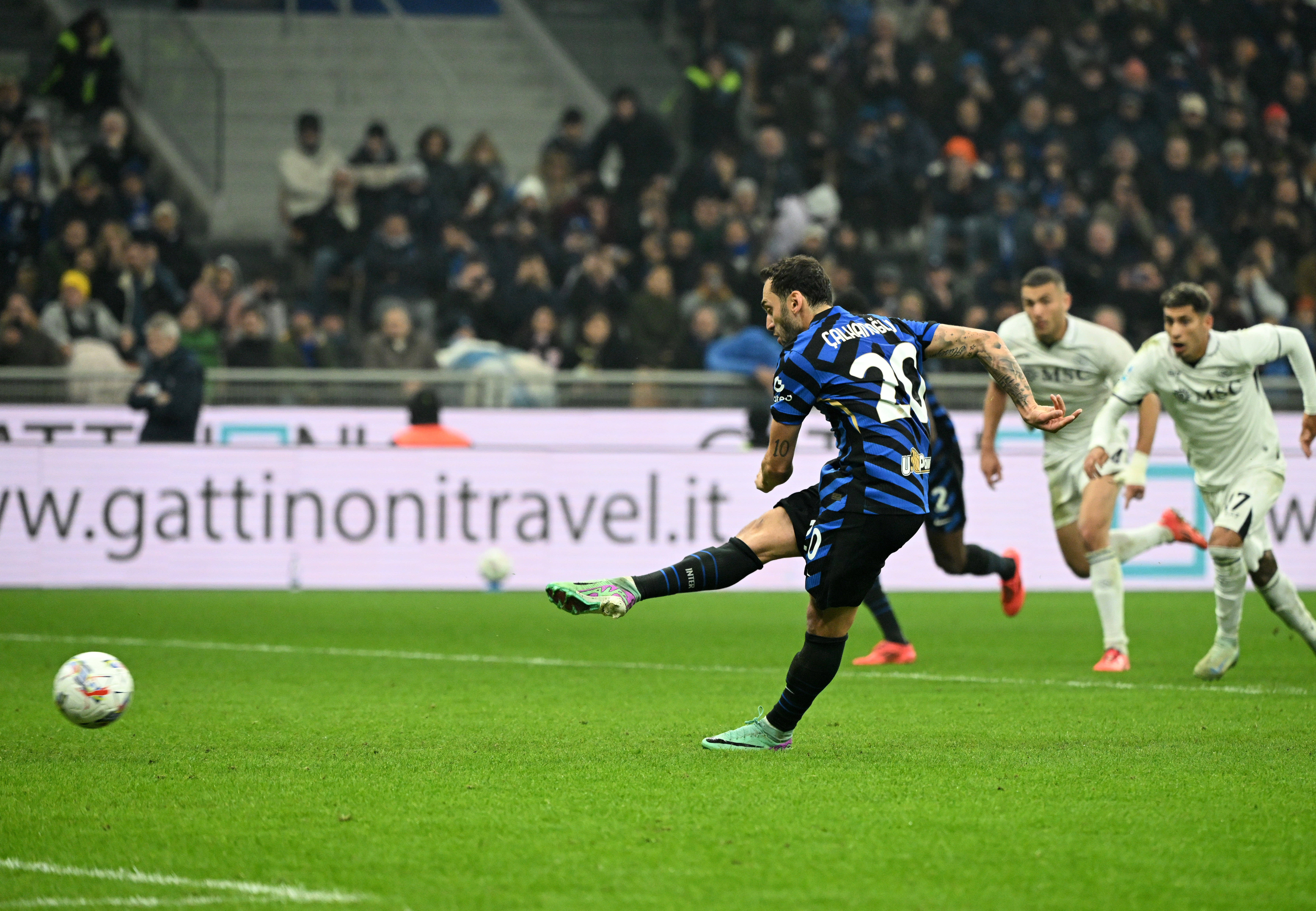 乌迪内斯主场大胜，提升士气