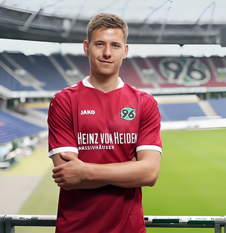 开云体育APP下载-沙尔克引入前英超球星，希望提升实力