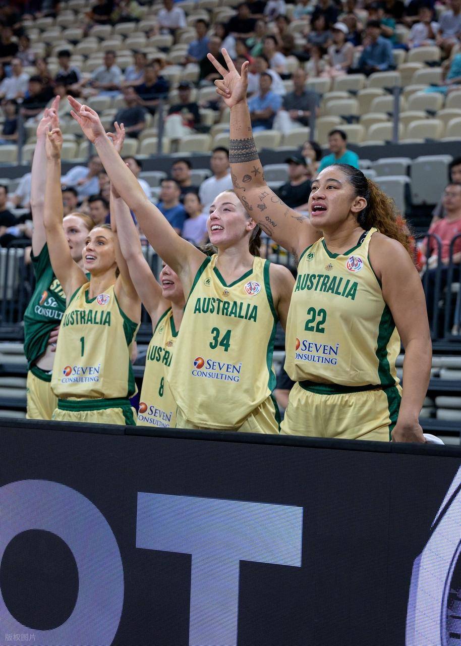 意大利女篮捍卫荣誉,晋级世界杯季军赛的简单介绍 意大利女篮捍卫荣誉,晋级世界杯季军赛的简单介绍