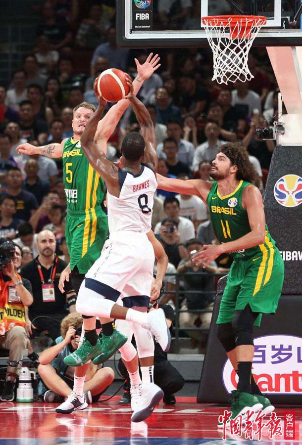 开云体育在线-美国篮球队大胜对手晋级八强