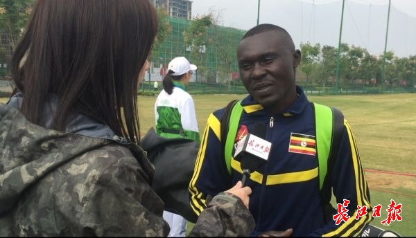 乌干达选手受挫,振奋信心的简单介绍 乌干达选手受挫,振奋信心的简单介绍