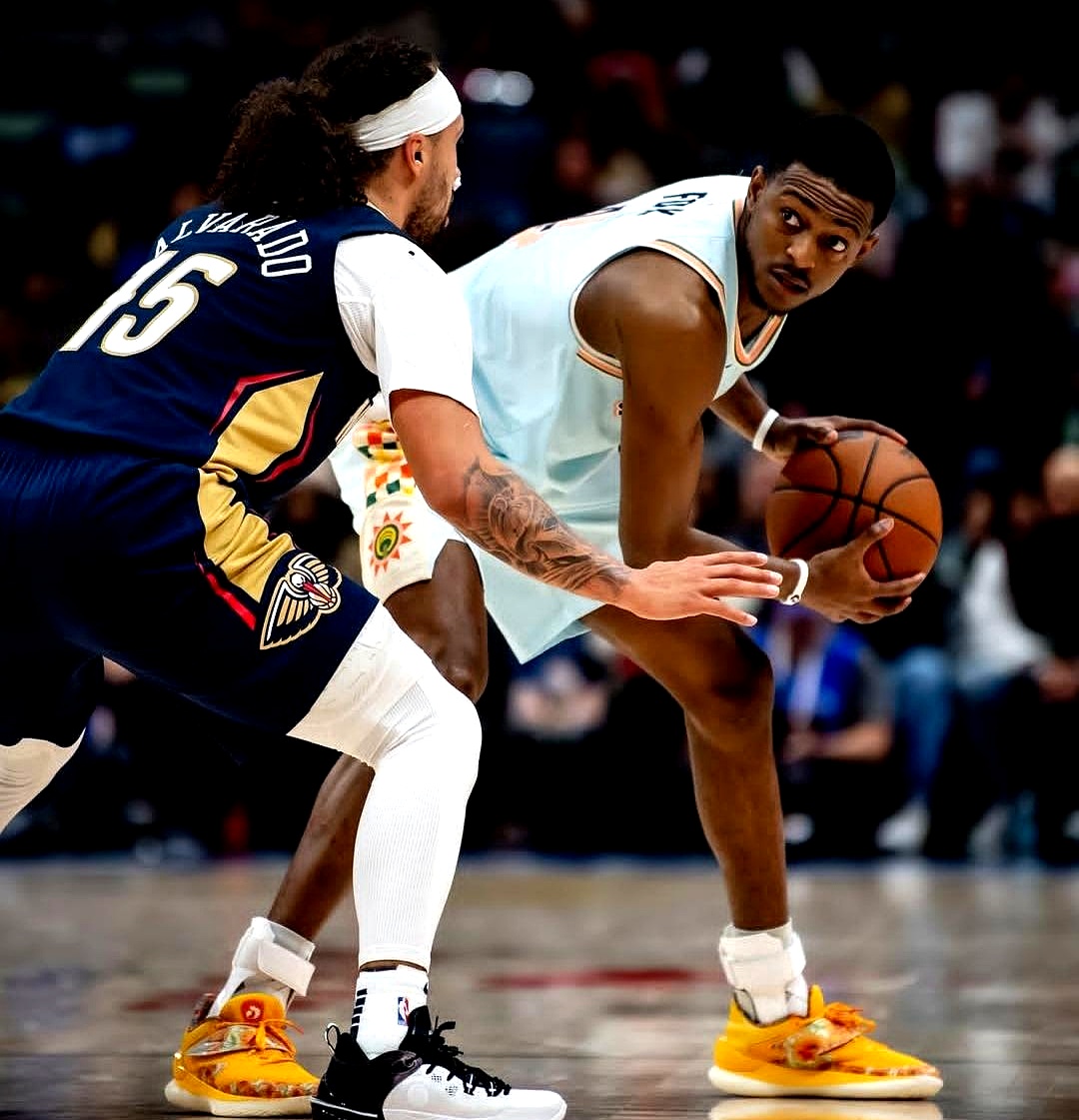 马刺队大将回归,冲击季后赛 马刺队大将回归,冲击季后赛