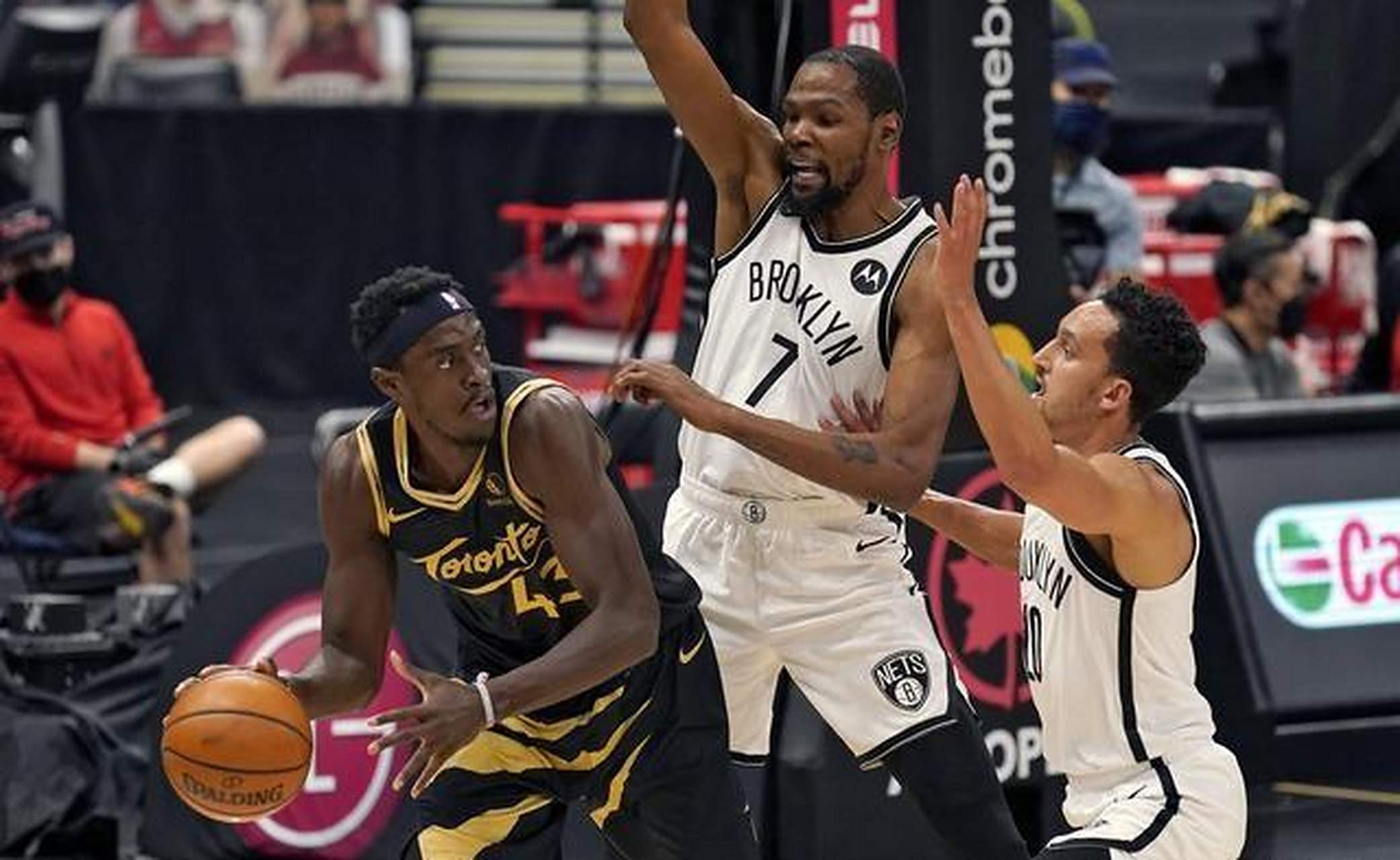 猛龙力克篮网,继续保持领先地位 猛龙力克篮网,继续保持领先地位