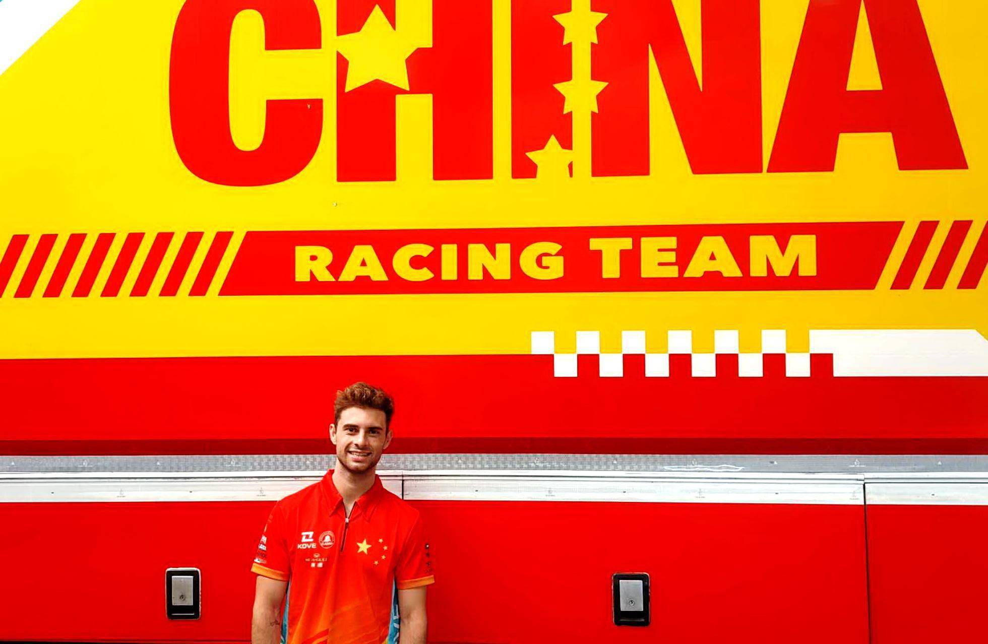 鹿岛豪取胜利意气风发向冠军发起冲击