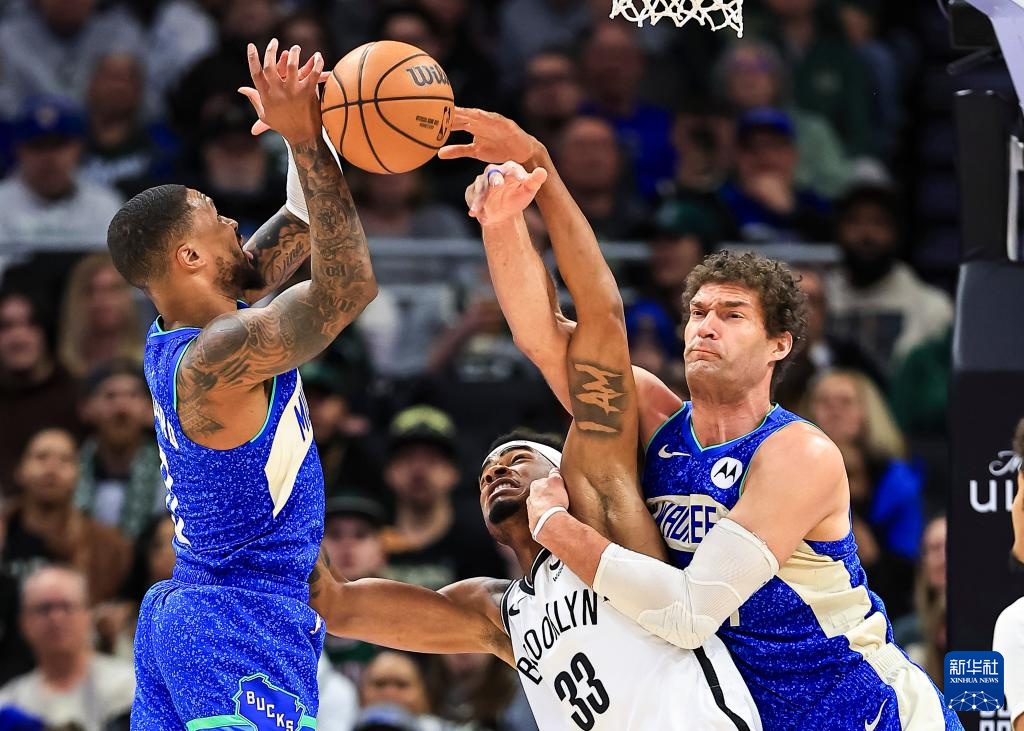 雄鹿再胜篮网巩固榜首位置 雄鹿再胜篮网巩固榜首位置