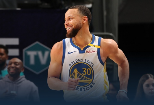 勇士击败黄蜂:库里砍下至关重要球,勇士客场胜黄蜂 勇士击败黄蜂:库里砍下至关重要球,勇士客场胜黄蜂