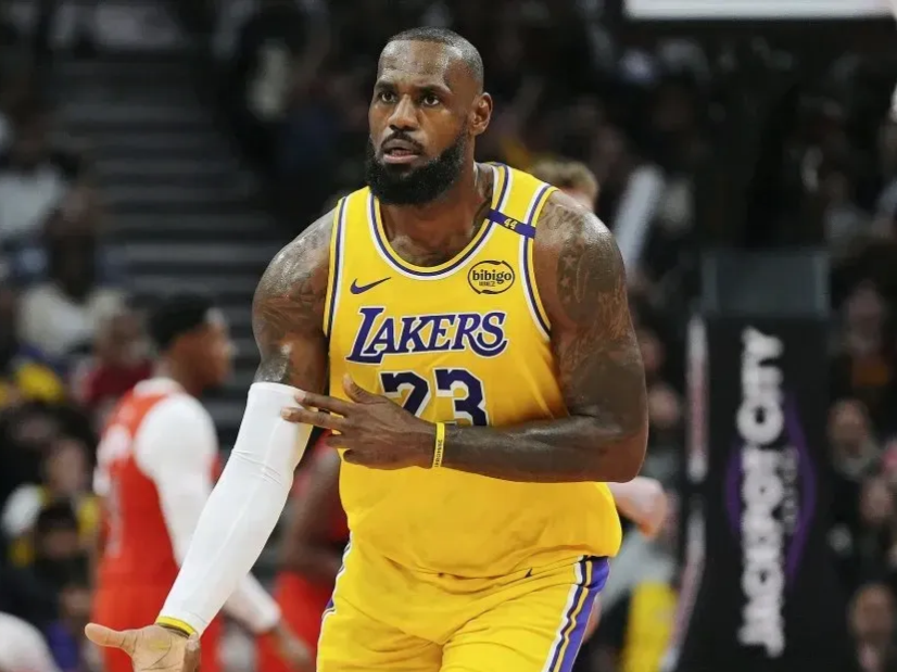 湖人险胜猛龙,卫冕之路仍坚挺 湖人险胜猛龙,卫冕之路仍坚挺