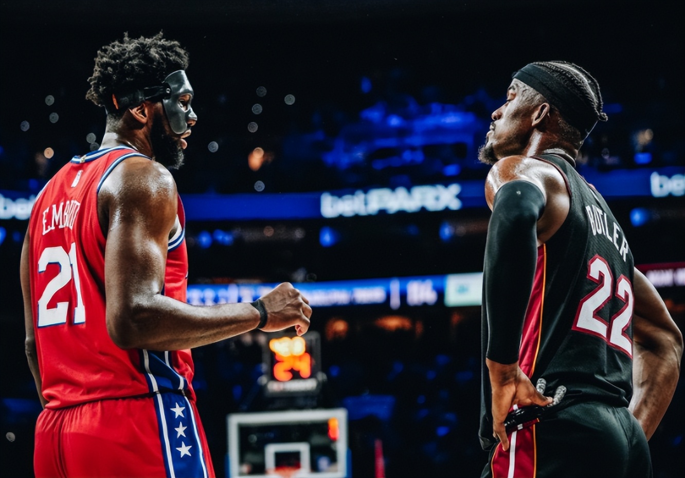 开云体育在线-热火轻取老鹰，迪邓妮续创记录